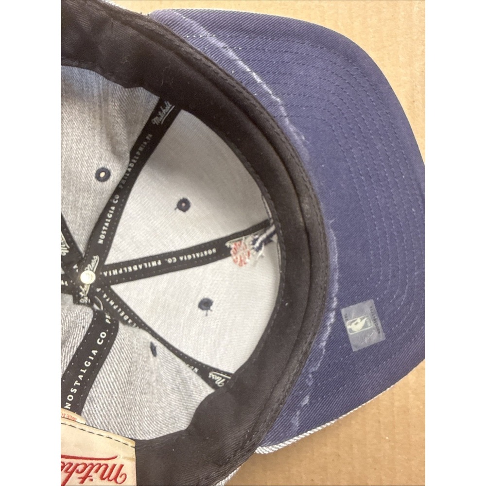 Mitchell & Ness • Washington Wizards NBA Blue Logo Snapback Hat - Picture 8 of 8